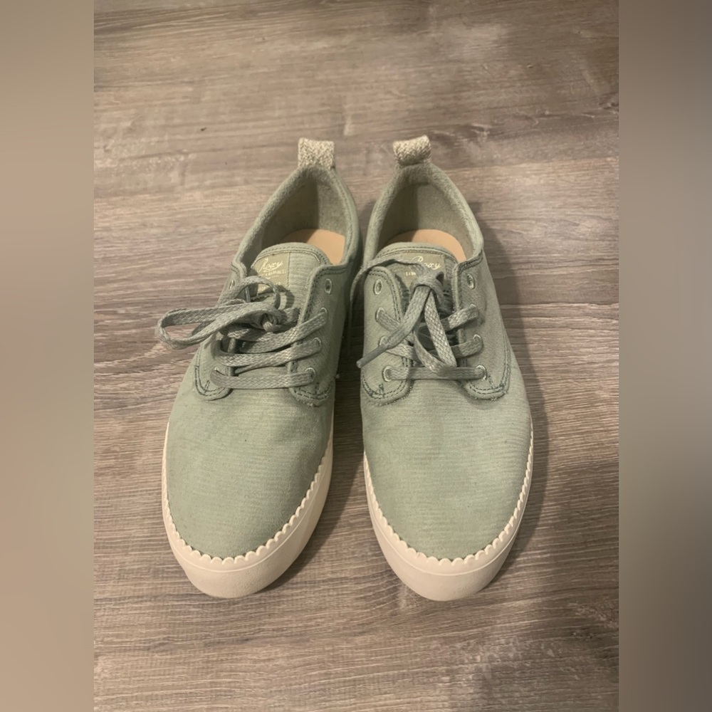 ROXY Shaka Olive Womens Platform Shoes